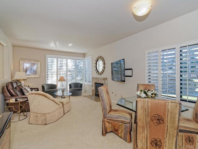 Detail Gallery Image 7 of 25 For 3885 Fallon Cir, San Diego,  CA 92130 - 3 Beds | 2/1 Baths