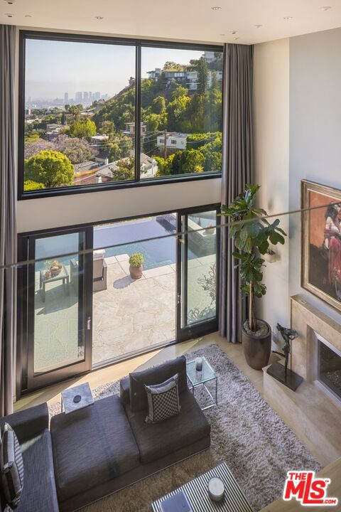 1573 Sunset Plaza Drive, Los Angeles CA: https://media.crmls.org/mediaz/c8786fb9-b952-4741-83a5-03f4267bc3d8.jpg