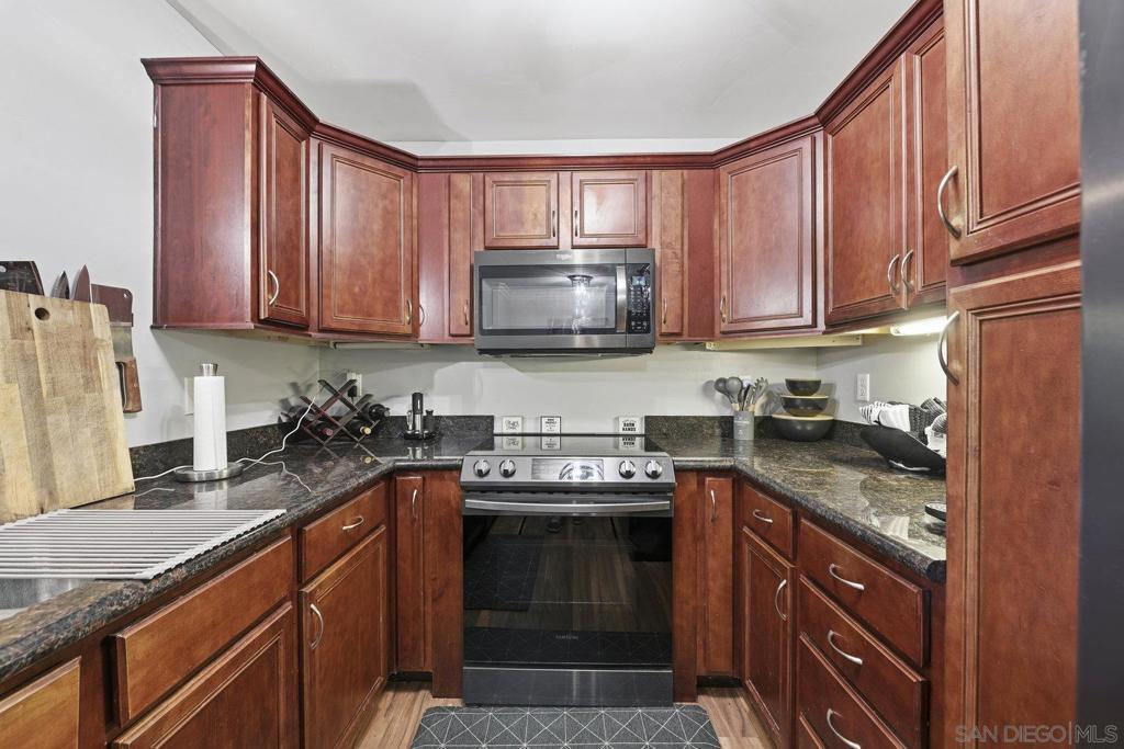 C878Cfe7 A663 4B71 8D18 0C9B47700146 506 Canyon Dr #9, Oceanside, Ca 92054 &Lt;Span Style='BackgroundColor:transparent;Padding:0Px;'&Gt; &Lt;Small&Gt; &Lt;I&Gt; &Lt;/I&Gt; &Lt;/Small&Gt;&Lt;/Span&Gt;