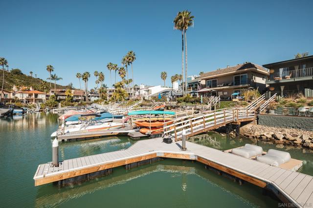 Image 7 of 52 For 4627 Park Dr