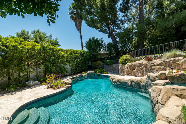Detail Gallery Image 66 of 75 For 2320 Mountain Ave, La Crescenta,  CA 91214 - 4 Beds | 3/1 Baths