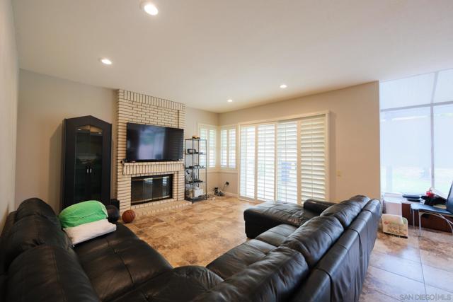 13796 Sparren Ave, San Diego CA: https://media.crmls.org/mediaz/c87ae0e4-74ab-4472-a29a-58e6ff359c70.jpg