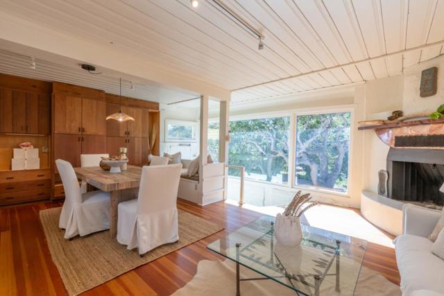 95 Corona Way, Carmel CA: https://media.crmls.org/mediaz/c87b5b87-7401-41c0-a1e3-7e090cebaf39.jpg