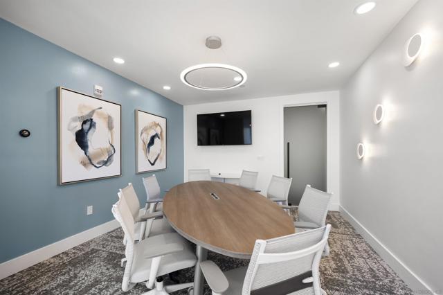 550 Front St, San Diego CA: https://media.crmls.org/mediaz/c87bcc8e-9778-4171-aafc-e07e8e70f51f.jpg