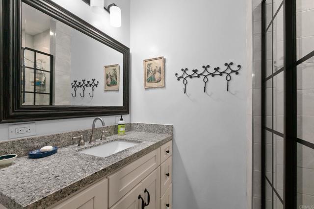 19950 Elfin Forest Ln, Escondido CA: https://media.crmls.org/mediaz/c87c69db-94ea-4483-bd0a-aa5ee152ae6d.jpg