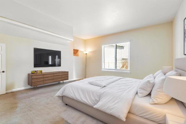 1206 Sycamore Court, Gilroy CA: https://media.crmls.org/mediaz/c87c7804-4704-4a10-b498-938c101a929d.jpg