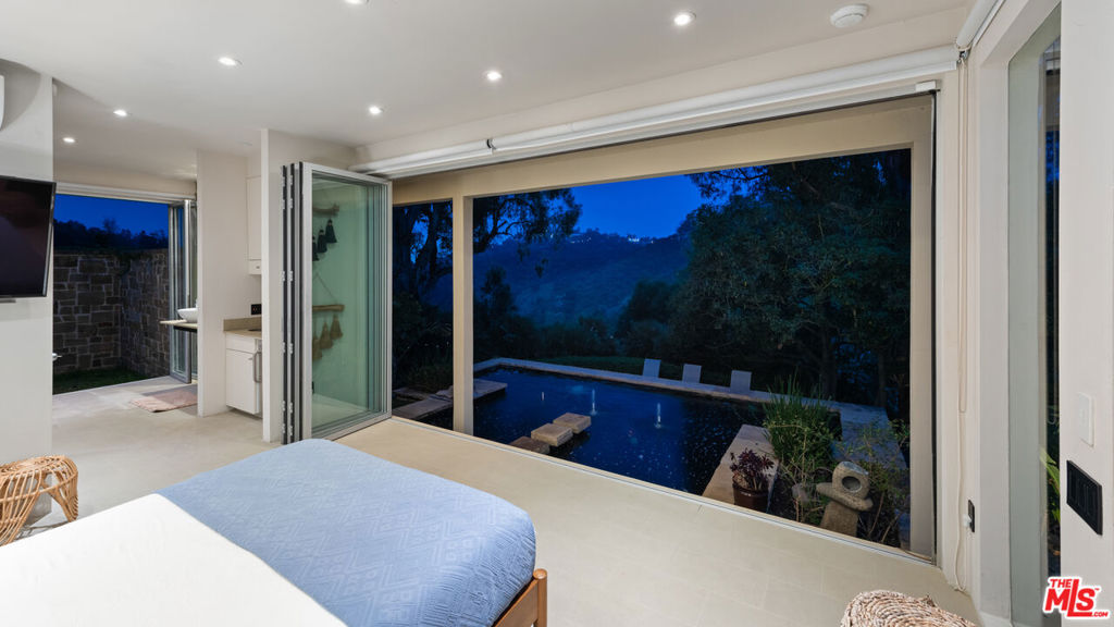 MLS #26986343 image #23
