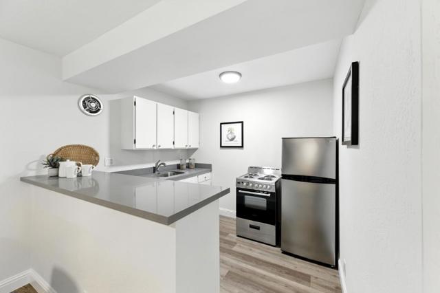 1414 Shafter Street, San Mateo CA: https://media.crmls.org/mediaz/c87ea945-7997-4662-aa88-5613ba27561b.jpg