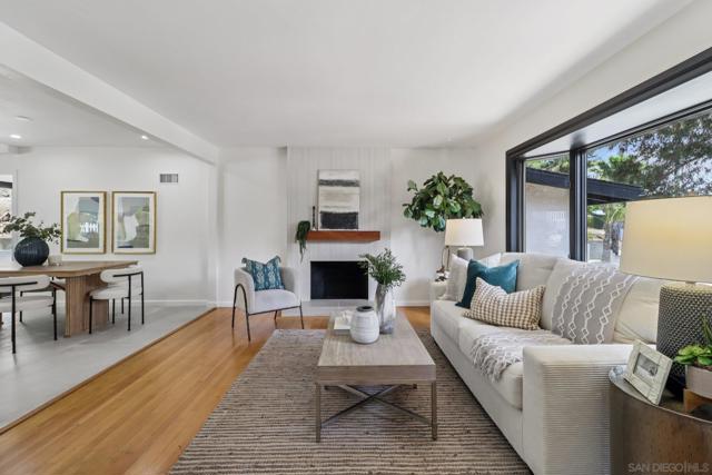 8560 Sunrise Ave, La Mesa CA: https://media.crmls.org/mediaz/c87eb8ae-d9a5-4c30-8cb3-6390df6bf514.jpg