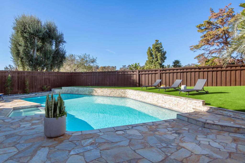 MLS #250035997SD img 29