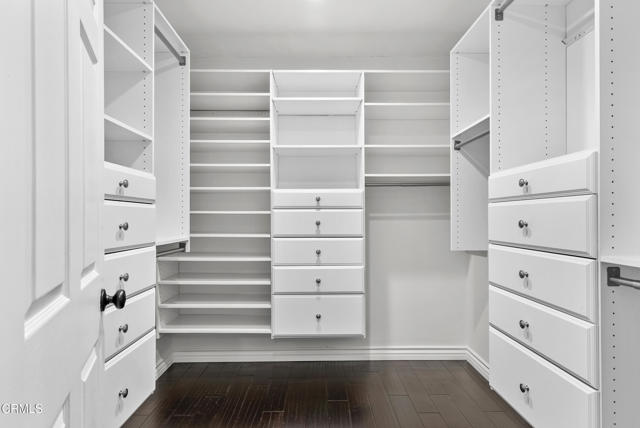 Detail Gallery Image 10 of 23 For 4242 Van Nuys Bld, Los Angeles,  CA 91403 - 3 Beds | 3 Baths