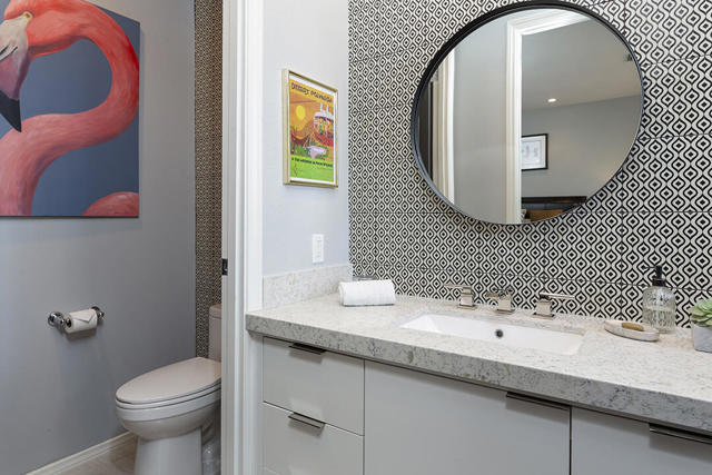 1311 Fuego Circle, Palm Springs CA: https://media.crmls.org/mediaz/c88227a2-0f62-4d65-af9a-678fb09b1549.jpg