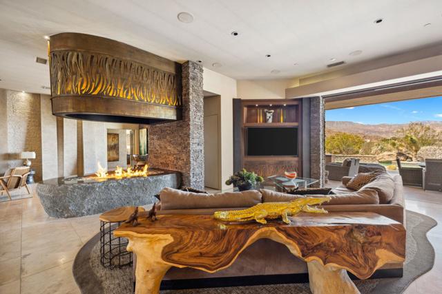 50741 Desert Arroyo Trail, Indian Wells CA: https://media.crmls.org/mediaz/c88603fa-d4cb-4de1-93a0-7df304e58d1d.jpg
