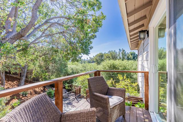 893 Madonna Way, Los Altos CA: https://media.crmls.org/mediaz/c88617c2-2870-466d-b3d1-830ac973a86a.jpg
