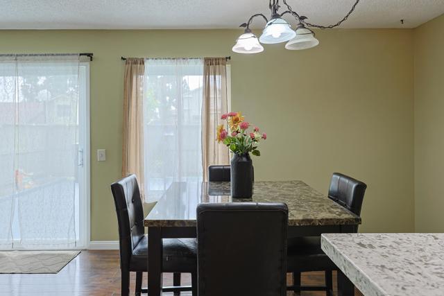 6872 Quebec Court, San Diego CA: https://media.crmls.org/mediaz/c8865e5f-6cdf-4373-8ef3-e4f29de438dc.jpg