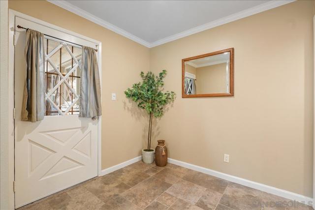 6927 Amherst St, San Diego CA: https://media.crmls.org/mediaz/c88688a4-f301-4706-8fcb-98e5b6113161.jpg