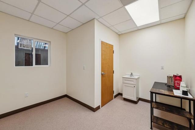 3234 Clement Street, San Francisco CA: https://media.crmls.org/mediaz/c8881838-8ffd-4d1e-baeb-9fec7118702c.jpg