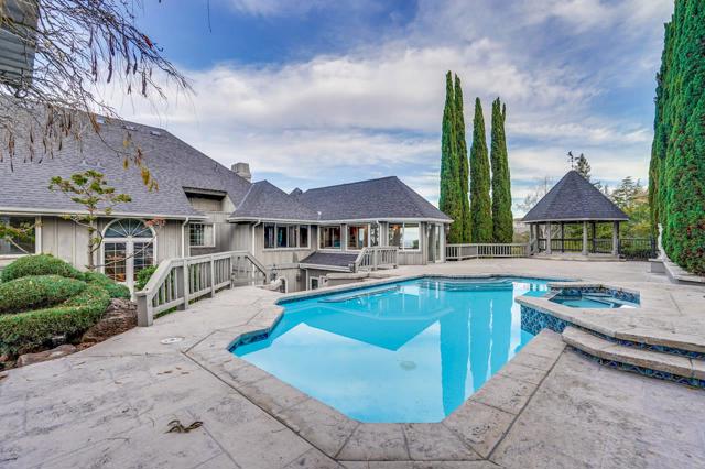 21697 Rainbow Drive, Cupertino CA: https://media.crmls.org/mediaz/c889a7b7-401c-4e96-beef-735a6cac3149.jpg