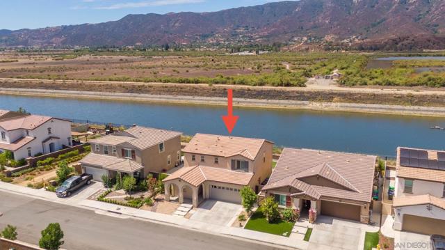 29089 Soraya, Lake Elsinore CA: https://media.crmls.org/mediaz/c889e797-f028-48c9-afc1-777052ec4f6b.jpg