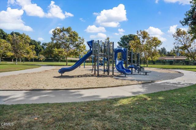 Detail Gallery Image 39 of 44 For 472 Madreselva Ct, Camarillo,  CA 93012 - 4 Beds | 2 Baths