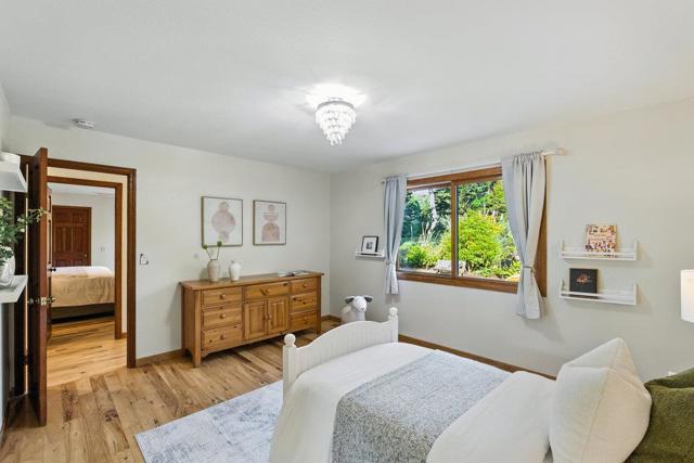 430 Marine Boulevard, Moss Beach CA: https://media.crmls.org/mediaz/c88a38e3-99e1-49c8-a5e1-4070fdde706a.jpg