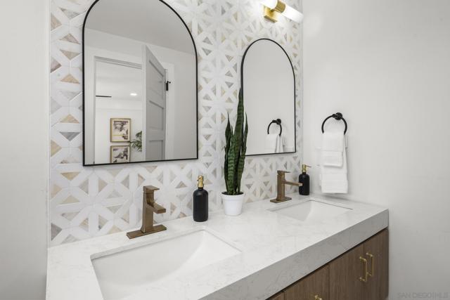 4420 Voltaire Street, San Diego CA: https://media.crmls.org/mediaz/c88afcf6-f189-43b0-87d7-efb23e9d31b2.jpg