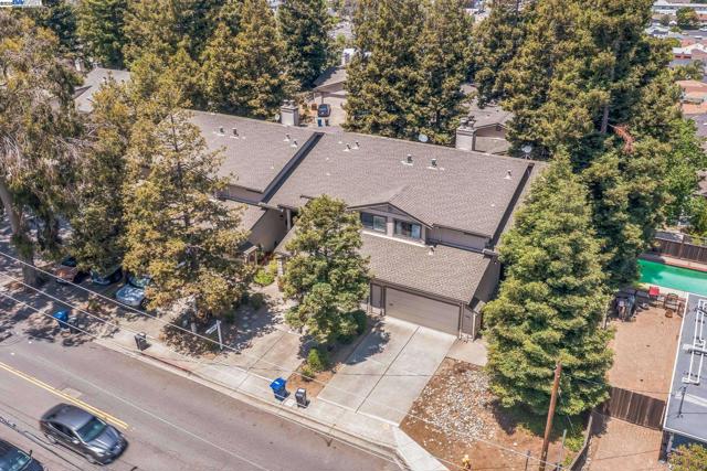 1138 Walpert St., Hayward CA: https://media.crmls.org/mediaz/c88b5f6e-52ee-4b9b-b165-04a7cd861eb6.jpg