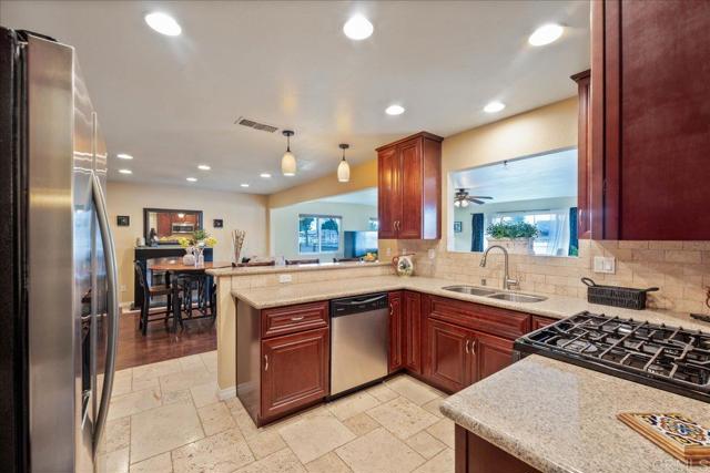 Detail Gallery Image 12 of 21 For 1402 Keyser Rd, Ramona,  CA 92065 - 4 Beds | 2 Baths