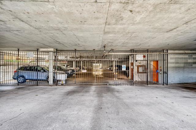 1500 Howard Avenue, Burlingame CA: https://media.crmls.org/mediaz/c88bdc69-5c87-4ade-80d9-3bdfe288ecb3.jpg