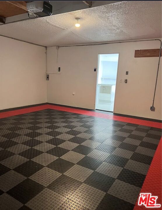 14730 S Normandie Avenue, Gardena CA: https://media.crmls.org/mediaz/c88eab30-b3c5-4b71-98b2-e132dc147668.jpg