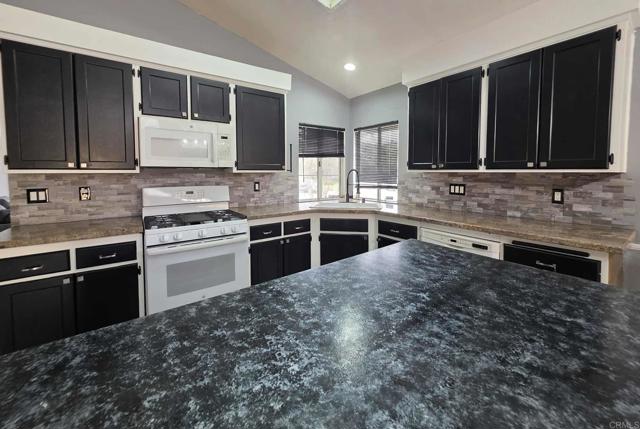 Detail Gallery Image 19 of 31 For 39820 Osprey Rd, Murrieta,  CA 92562 - 3 Beds | 2 Baths