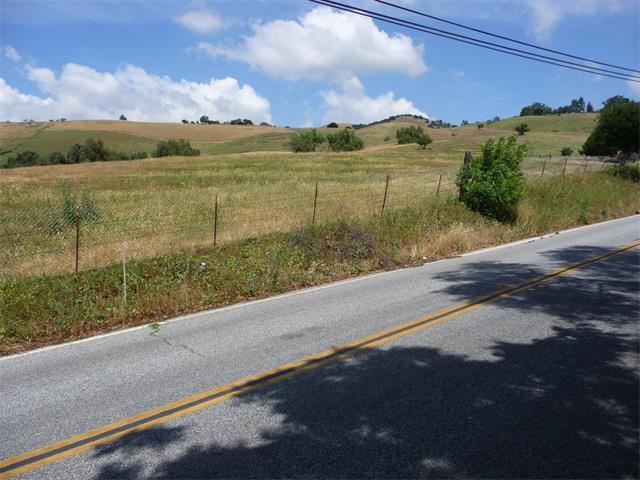 2390 Mt, Pleasant Road, San Jose CA: https://media.crmls.org/mediaz/c88fb08a-72c1-4029-b2f0-380a33490e21.jpg