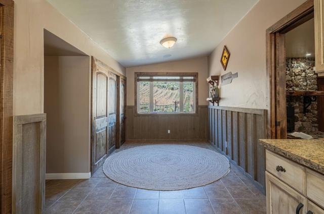 33120 River Road, Gonzales CA: https://media.crmls.org/mediaz/c890f25f-7d44-4835-8f0c-318624b1b3ef.jpg