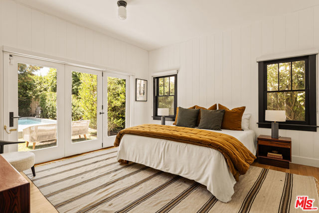623 N Sierra Bonita Avenue, Los Angeles CA: https://media.crmls.org/mediaz/c8912460-5583-4009-aa3d-16bd86ccb9c8.jpg