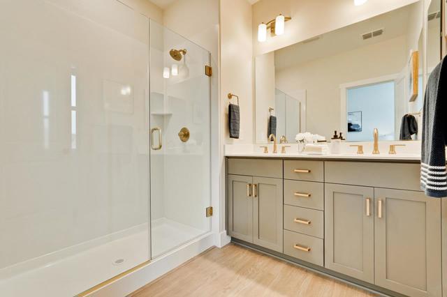 536 SoMi Court, Hayward CA: https://media.crmls.org/mediaz/c891d134-1542-4fa0-9ae2-9dc9b2fb0e1b.jpg