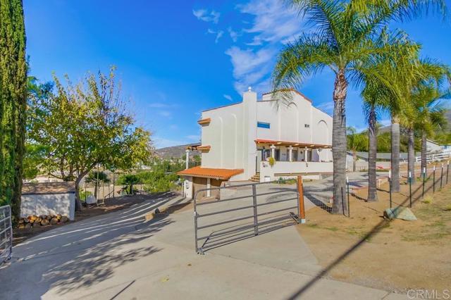 Image 1 of 54 For 2638 W Victoria Dr.