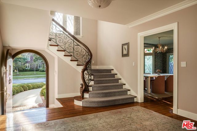 322 Lorraine Boulevard, Los Angeles CA: https://media.crmls.org/mediaz/c892c488-131b-44e9-bb97-4c1d45a0518b.jpg