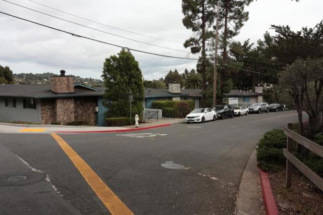 2220 Lake Road, Belmont CA: https://media.crmls.org/mediaz/c8930497-3d58-493b-a603-610cde7f7dce.jpg