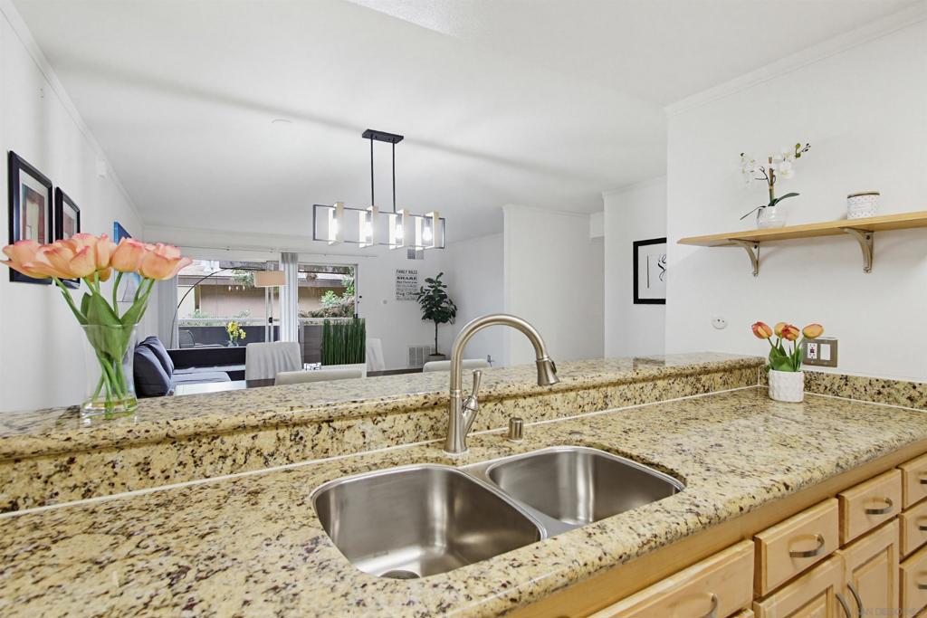 1621 Hotel Circle - photo 13