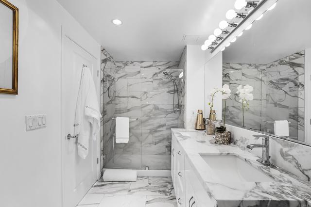 Detail Gallery Image 23 of 36 For 850 Beech St #1901,  San Diego,  CA 92101 - 2 Beds | 2 Baths