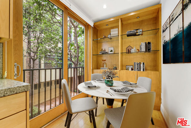 2323 S Beverly Glen Boulevard, Los Angeles CA: https://media.crmls.org/mediaz/c894acb5-cf8c-45ff-a496-285d43012d96.jpg