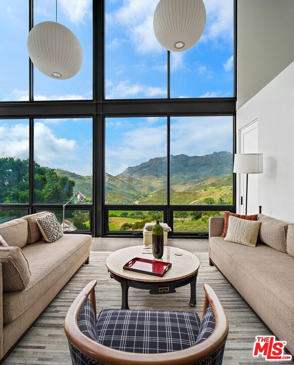 10120 Yerba Buena Road photo 8