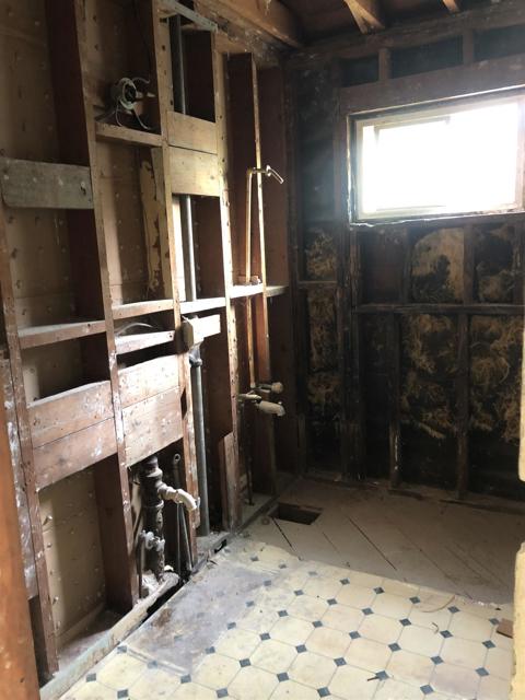 Image 13 of 17 For 8941 Lakeview Rd