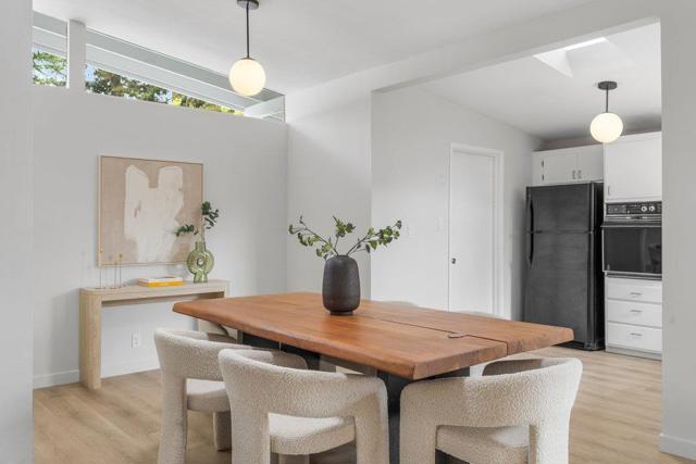 385 Cronin Drive, Santa Clara CA: https://media.crmls.org/mediaz/c8965ff1-ec92-41c6-9a4c-77f276aeacc0.jpg