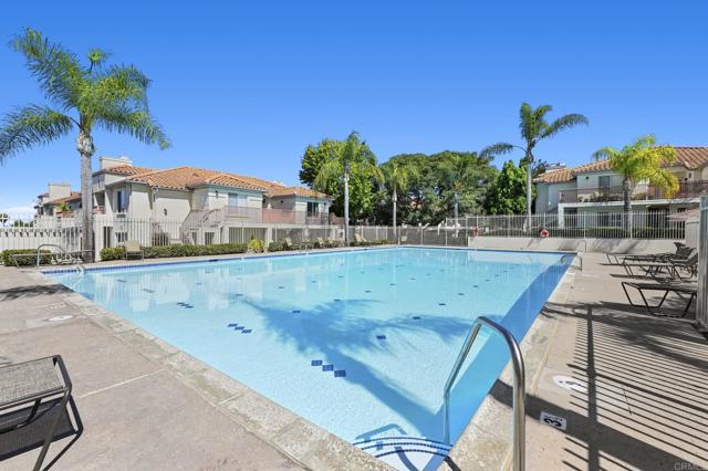 Detail Gallery Image 34 of 44 For 540 Ribbon Beach Way #294,  Oceanside,  CA 92058 - 3 Beds | 2 Baths