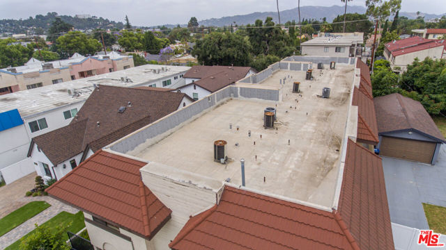 517 Fischer Street, Glendale CA: https://media.crmls.org/mediaz/c896ae6b-f223-40e8-ba5b-b8c6efd03bf9.jpg