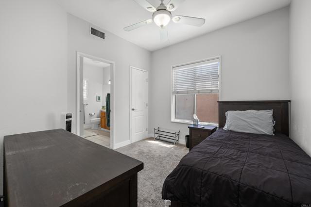 210 Belflora Way, Oceanside CA: https://media.crmls.org/mediaz/c896ed47-2645-4d9a-b6db-bb365ce8a701.jpg