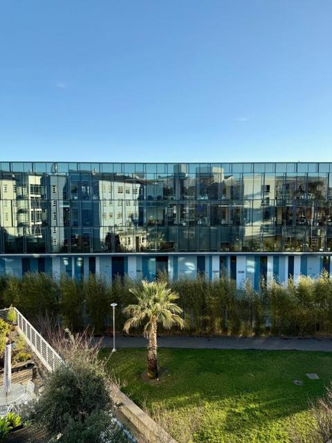 888 7th Street, San Francisco CA: https://media.crmls.org/mediaz/c8973099-d686-4cd0-aad3-71653a6ce122.jpg