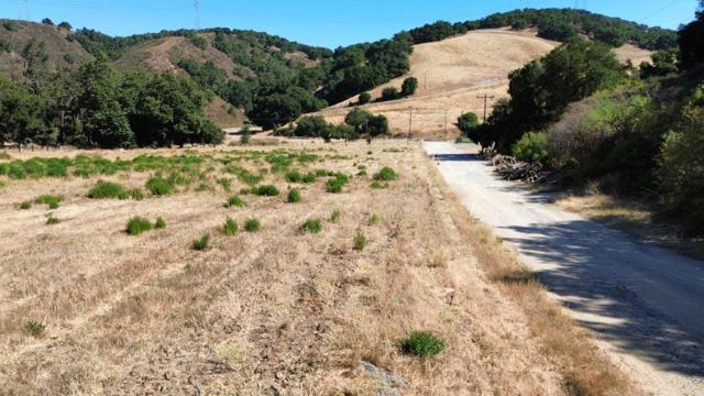 0 San Juan Canyon Road, San Juan Bautista CA: https://media.crmls.org/mediaz/c89749cb-73c0-4de8-ba50-63d9529db626.jpg