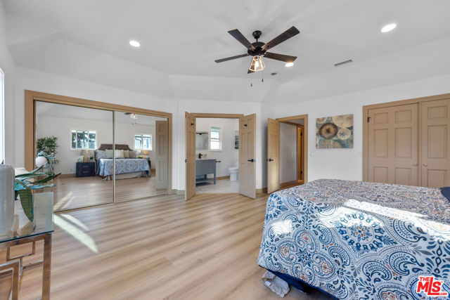 1722 E Turmont Street, Carson CA: https://media.crmls.org/mediaz/c897879e-2745-44dc-aa5c-d805044bcbf7.jpg